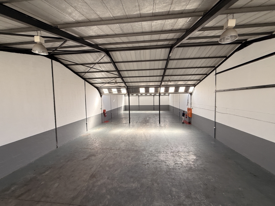 To Let Commercial Property for Rent in Parow Industrial Western Cape
